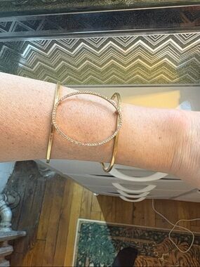 Gold Rhinestone Circle Open Cuff Bracelet